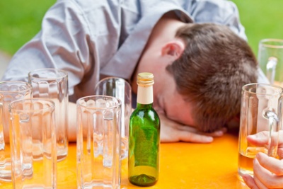 Beine nach alkohol schwere Nach Alkoholkonsum